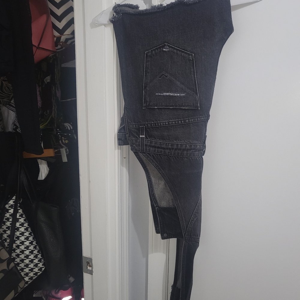 HUDSON DENIM OVERALLS SHORTS SIZE MEDIUM